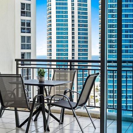 Chevron Renaissance - Self Contained & Privately Managed Apartments Голд-Кост Экстерьер фото